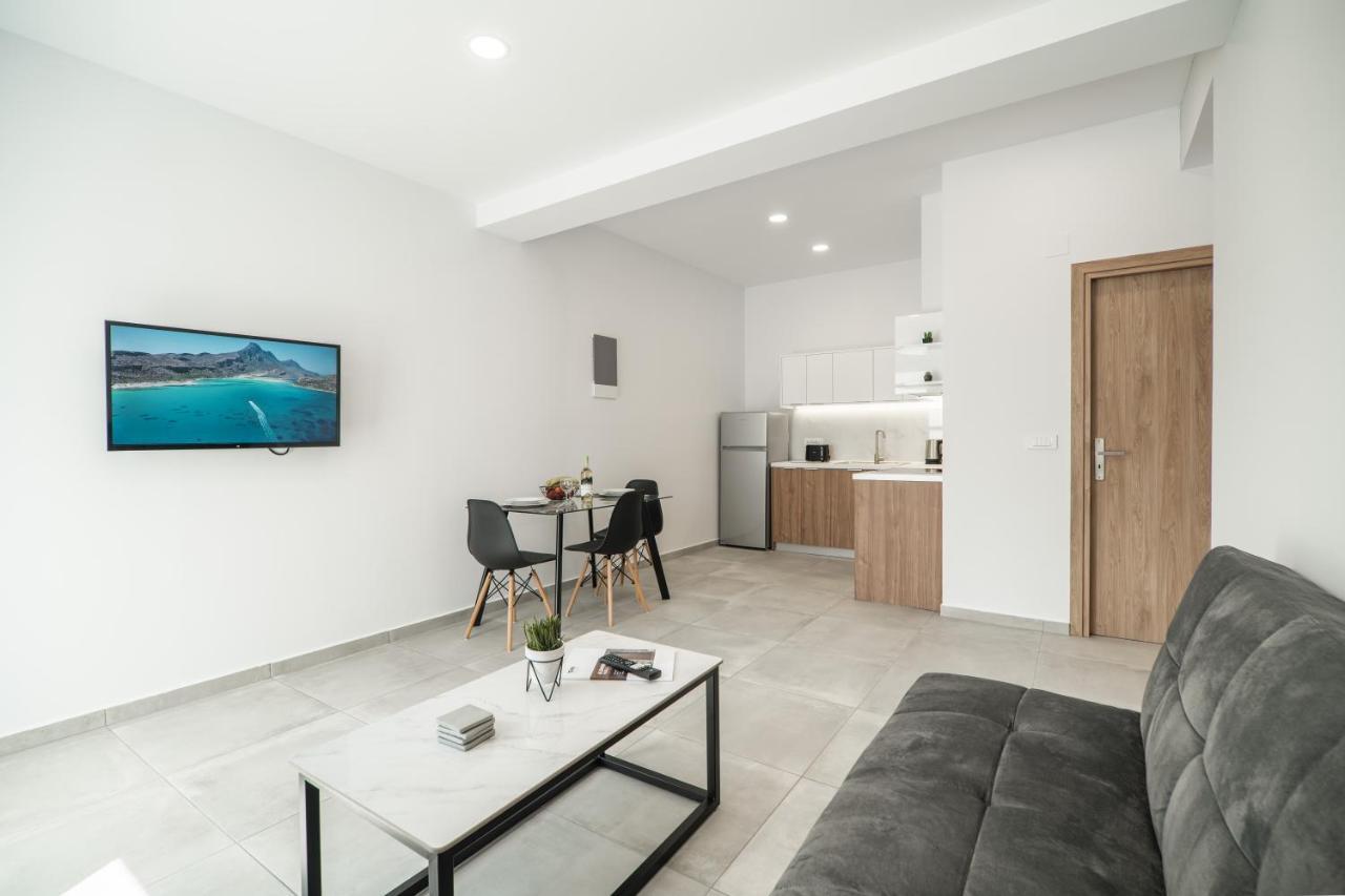Kiani Apts Kalivai Exteriör bild